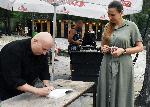 София – Премиера на „Ерата на паниката” в Маймунарника