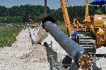 Димитровград - полагане на тръби за газовия интерконектор България-Гърция под река Марица