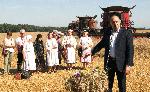 С. Професор Иширково - Президентът Румен Радев на ритуал по зажънване