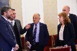 София - Консултации между Има такъв народ и Демократична България