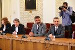 София - Консултации между Има такъв народ и Демократична България