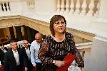 Започна срещата между 'Има такъв народ' и БСП(НОВИ СНИМКИ)