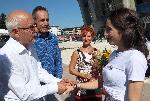 Посрещнаха Симона Дянкова тържествено пред ДКС във Варна
