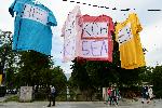 София - Кабел с тениски на Орлов мост