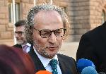 София – Среща на Инициативен комитет за издигане на президент пред сградата на Президентството
