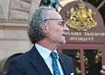 София – Среща на Инициативен комитет за издигане на президент пред сградата на Президентството