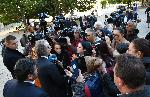 София – Среща на Инициативен комитет за издигане на президент пред сградата на Президентството