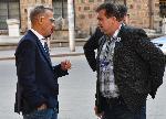 София – Среща на Инициативен комитет за издигане на президент пред сградата на Президентството