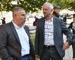 София – Среща на Инициативен комитет за издигане на президент пред сградата на Президентството