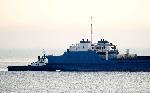 Продължава разтоварването на заседналия кораб Vera Su