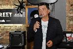 Искрен Пецов представи нов албум с редица неиздавани песни