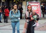 Бургас - Родителска среща на открито срещу новите ковид мерки в училище