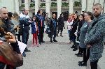 Бургас - Родителска среща на открито срещу новите ковид мерки в училище