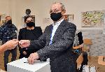 София - Избори 2 в 1 - Ахмед Доган гласува