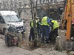 В центърът на София в района на булевард "Мария Луиза" и улица "Цар Симеон" има голяма авария на водопровода