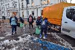 София - Парламент - Почистване на снега с чували