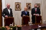 София - консултации - президент-ДБ