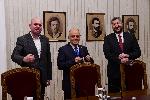 София - консултации - президент-ДБ