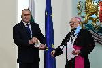 София - Монс. Анселмо Пекорари получи отличие
