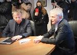 Шефовете на ЦСКА, главният архитект на София и спортния министър на среща