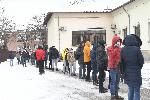 София - Опашка от дарители на кръв за 17-годишната Александра Нинова
