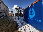 София - мобилни лаборатории пред сградите на НС