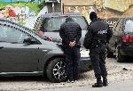 Заловиха двама с крадена кола в района на техникумите във Варна