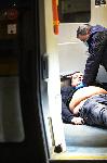 Мъж припадна в трамвай на Петте кьошета, линейка и полиция са на място