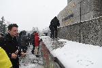 София -  Протест пред паметника на съветската армия (МОЧА) - масово изписване с графити в подкрепа на Украйна
