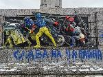София - Чистят паметника на Съветската армия