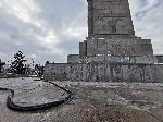 София - Чистят паметника на Съветската армия