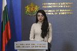 Кирил Петков разговаря  с представители на Европейската народна партия