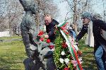 Бургас - цветя за рождения ден на Христо Фотев