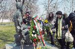 Бургас - цветя за рождения ден на Христо Фотев