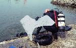 Водолази чистят морското дъно от отпадъци в Бургас