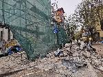 София - фасада на сграда се срути върху улица
