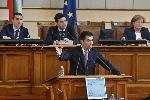 Премиерът Кирил Петков отговаря на въпроси по време на парламентарния контрол