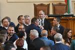 Напрежение в парламента след декларация на ГЕРБ, прекратиха заседанието