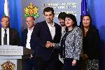 Кирил Петков се срещна с превозвачите