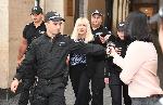 Съдът отново отложи решението си за екстрадицията на бившата румънска министърка Елена Удря