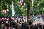 Лондон - Протест - Парад в чест на рождения ден на Кралицата