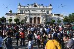 Граждани се събраха пред Парламента в защита на Никола Минчев