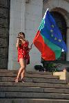 Демонстрация в подкрепа на правителството зад Парламента (добавят се нови снимки)