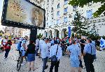 Активисти на ИТН протестират пред спортното министерство