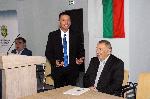 Бургас - Морски форум	
Демонстрация в подкрепа на правителството зад Парламента