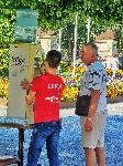 Раздават вода заради жегите в ПР акция на общината в Плевен