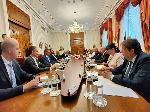 Започна срещата на Румен Радев със строителите на газовата връзка с Гърция