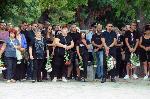 БУРГАС - Поклонение пред телата на загиналите полицаи Йордан Илиев и Атанас Градев