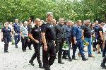 БУРГАС - Поклонение пред телата на загиналите полицаи Йордан Илиев и Атанас Градев