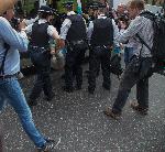 Лондон - Протести - Нов лидер на консерваторите